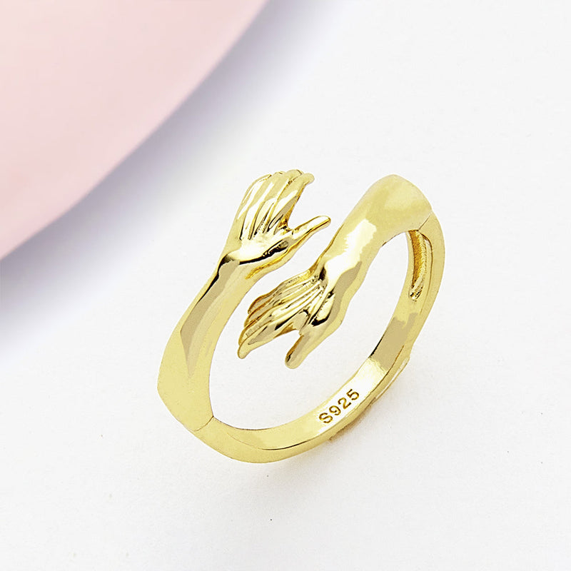 Love hug ring