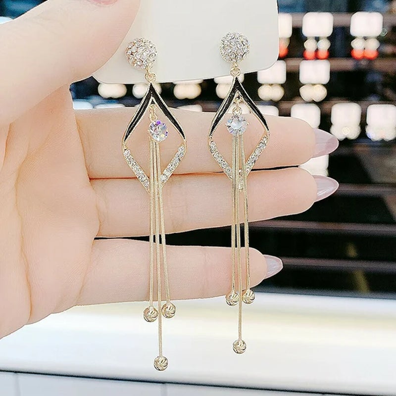 Kaleie™ Geometric tassel earrings