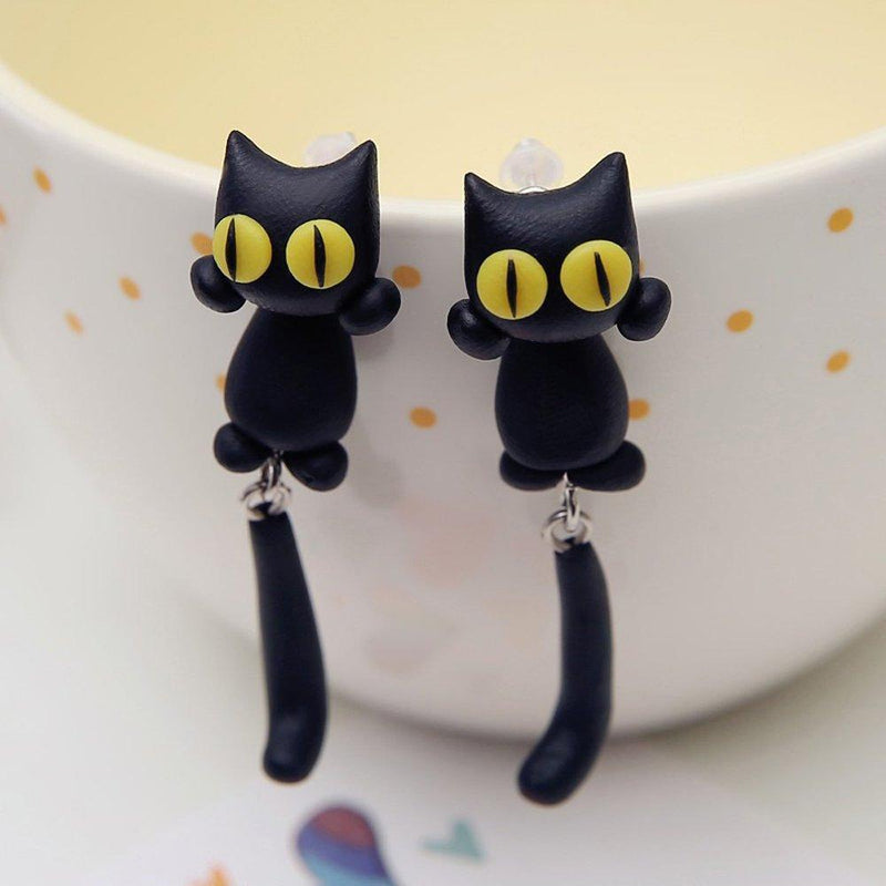 Unique Yellow-Eye Cat Earrings