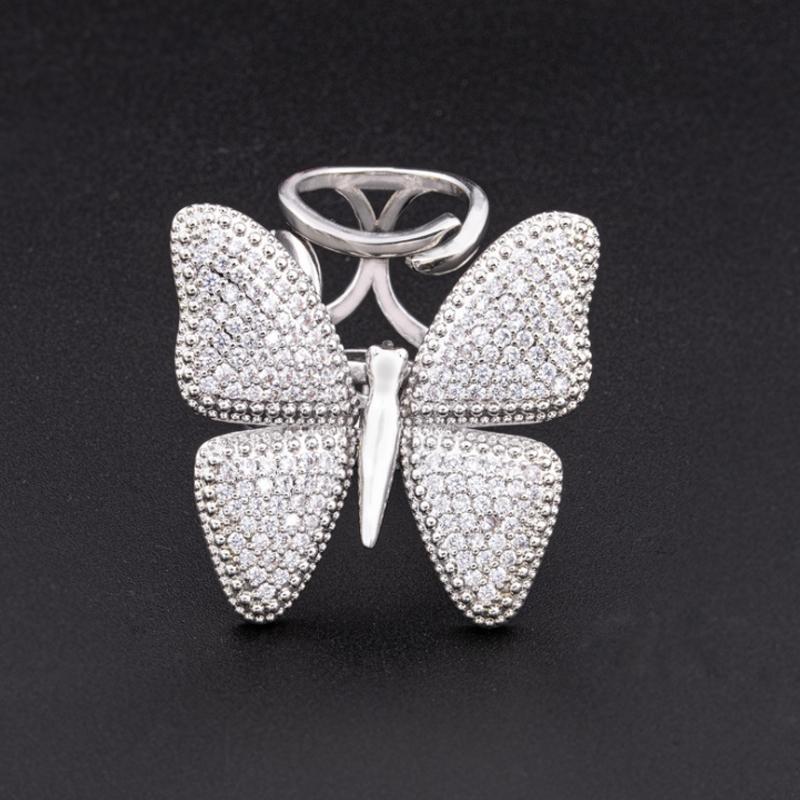 Dynamic Butterfly Ring