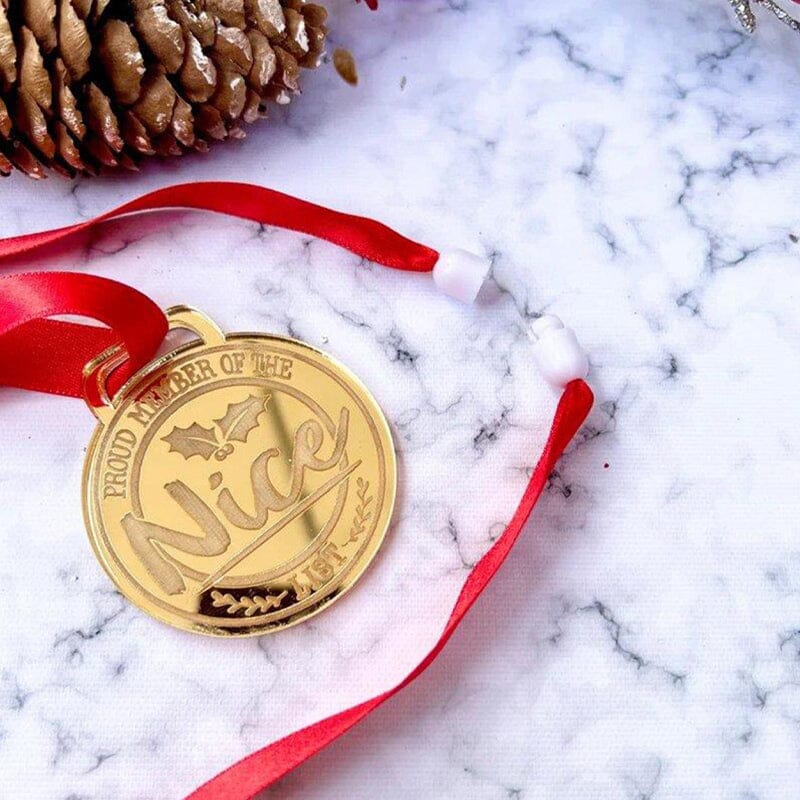 Christmas Eva medal with greeting cards