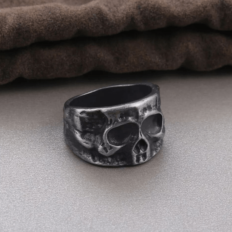 🎃HALLOWEEN🎃Irregular Punk Style Skull Ring