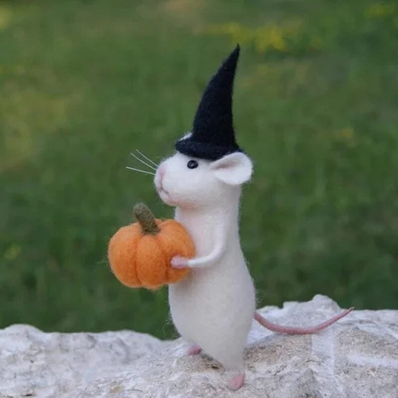 Halloween Felt Mouse and Pumpkin Ornament