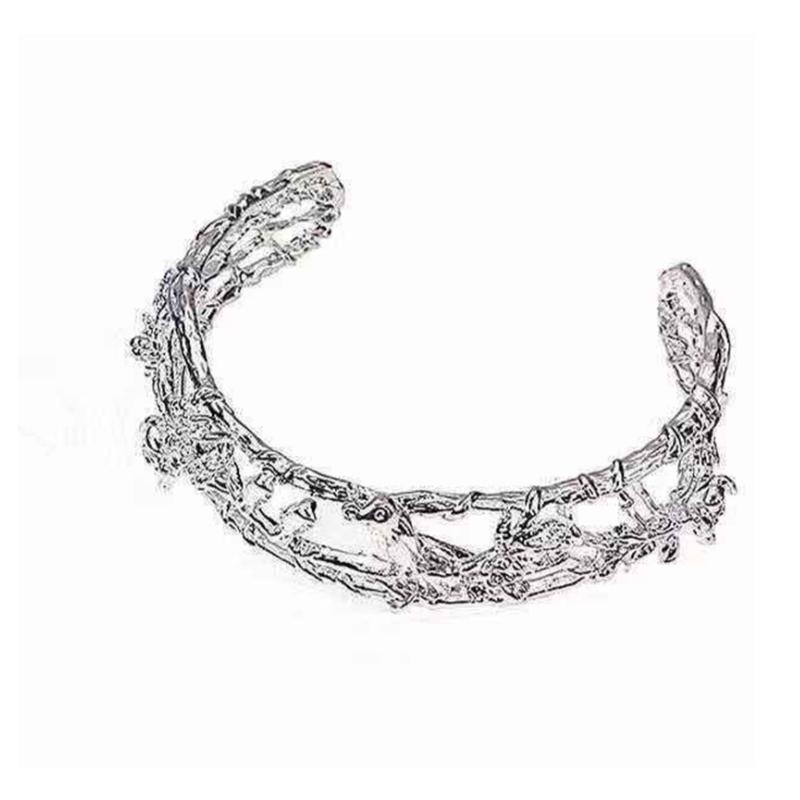 Vintage Palace Flower Bracelet