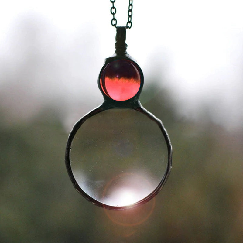 Grands Loupe Pendant Necklace